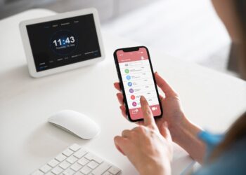 Cara Membuat Tulisan Tebal di Caption Instagram