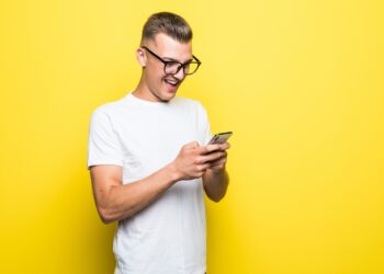 Cara Menambahkan Kontak WhatsApp
