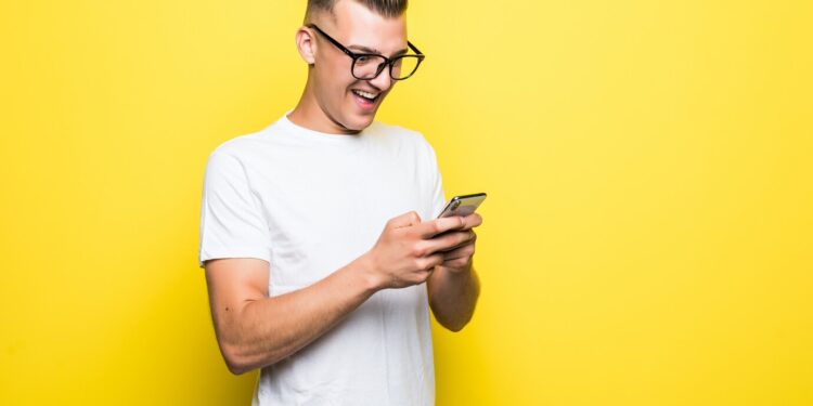 Cara Menambahkan Kontak WhatsApp