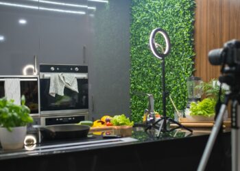 Cara Asyik Bikin Grup Chat di TikTok