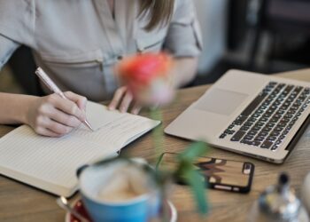 Cara Upload Jurnal di Google Scholar yang Gampang