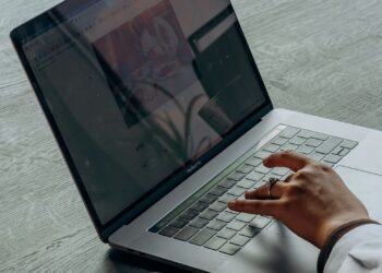 Cara Ngatasin WhatsApp Web Nggak Bisa Dibuka di Laptop