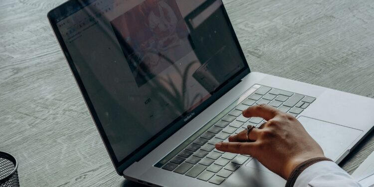 Cara Ngatasin WhatsApp Web Nggak Bisa Dibuka di Laptop