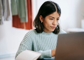 Cara Gaul Buat Atasi Kursor yang Hilang di Laptop
