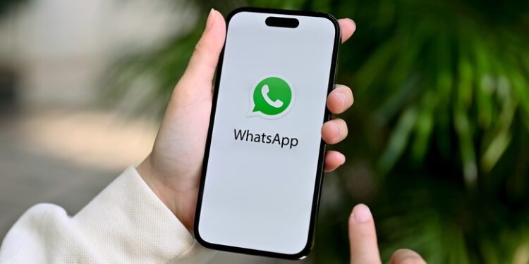 Cara Santai Nampilin Chat WhatsApp di Layar Utama HP Android