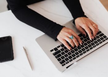 4 Cara Simpel dan Asik Screenshot di Laptop (Windows 7, 8, dan 10)