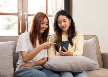 Cara Repost Story Telegram dengan Santai