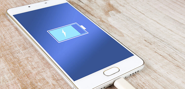 HP Nggak Bisa Ngecas? Nih, Gaes, Solusinya!