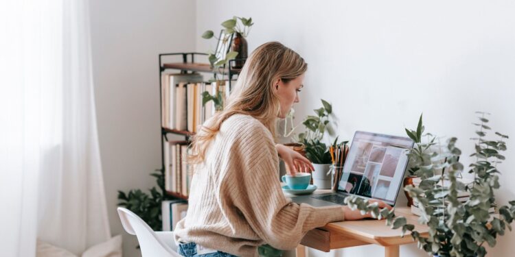 Cara Ngembaliin Explorer yang Gak Sengaja End Task