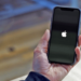 5 Cara Asik Atasin iPhone Stuck di Logo Apple!