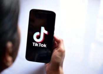 Cara Gampang Private Video yang Lo Like di TikTok