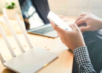 HP Lo Nggak Bisa Konek WiFi? Tenang, Gaes! Nih Cara Ampuh Biar Lo Nggak Ngelag Hidupnya