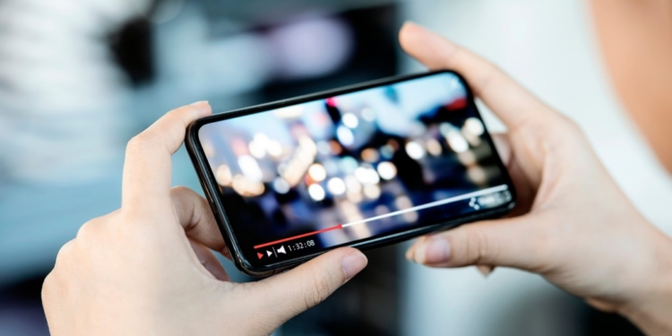 Aplikasi Download Video YouTube Paling Ringan buat HP Android RAM 2GB